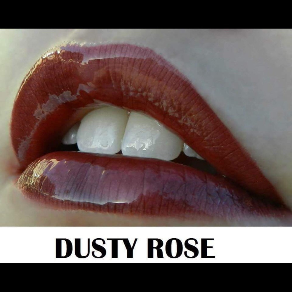 LipSense 4-18 hour longlasting lipstick